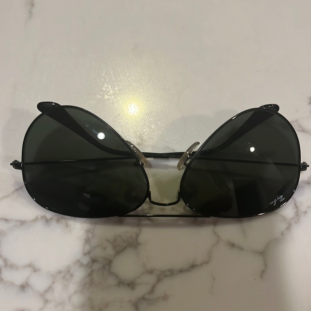 Rayban aviator sunglasses